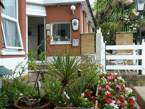 Oaklands House - Adults Only Ξενοδοχείο Brading Εξωτερικό φωτογραφία