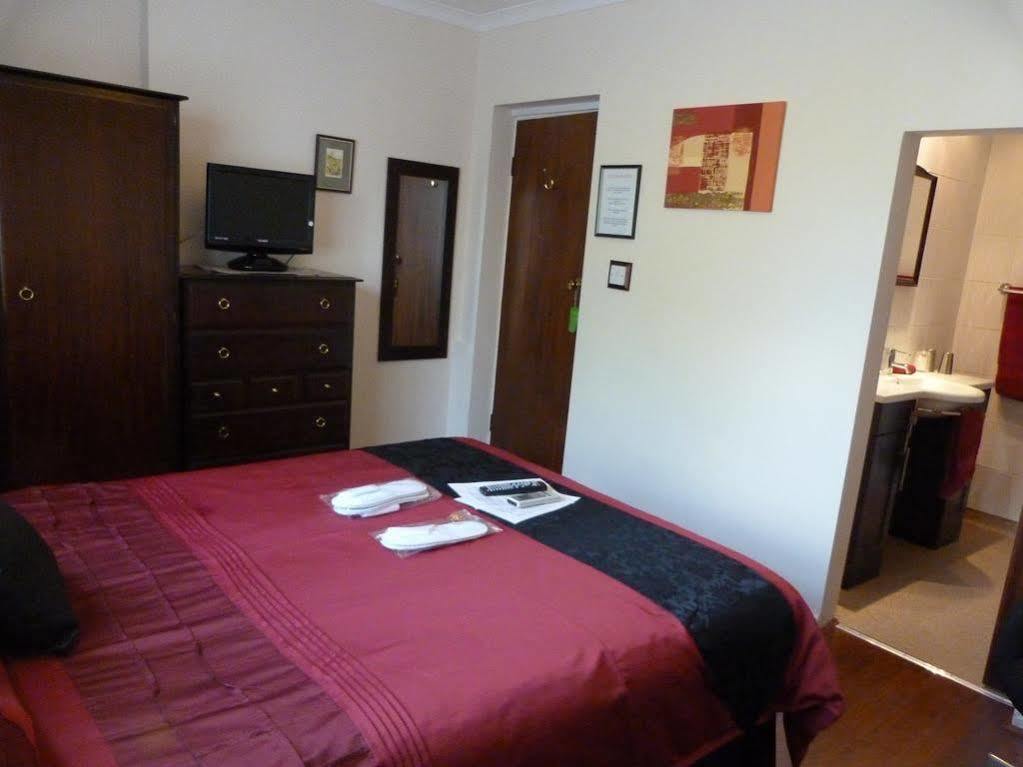 Oaklands House - Adults Only Ξενοδοχείο Brading Εξωτερικό φωτογραφία