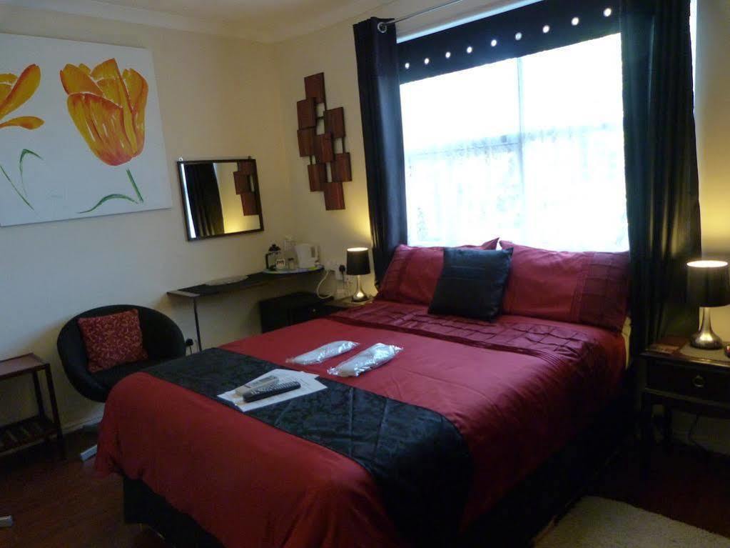 Oaklands House - Adults Only Ξενοδοχείο Brading Εξωτερικό φωτογραφία