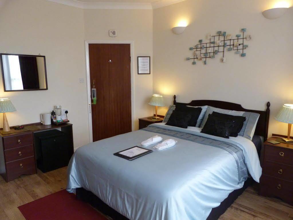 Oaklands House - Adults Only Ξενοδοχείο Brading Εξωτερικό φωτογραφία