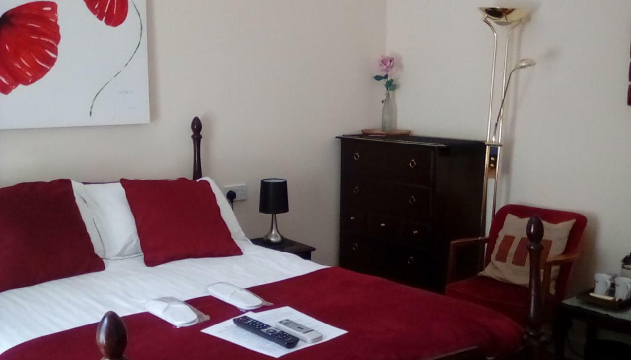 Oaklands House - Adults Only Ξενοδοχείο Brading Εξωτερικό φωτογραφία