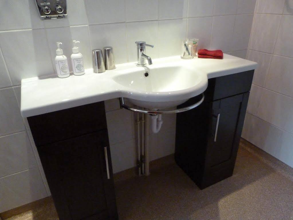 Oaklands House - Adults Only Ξενοδοχείο Brading Εξωτερικό φωτογραφία